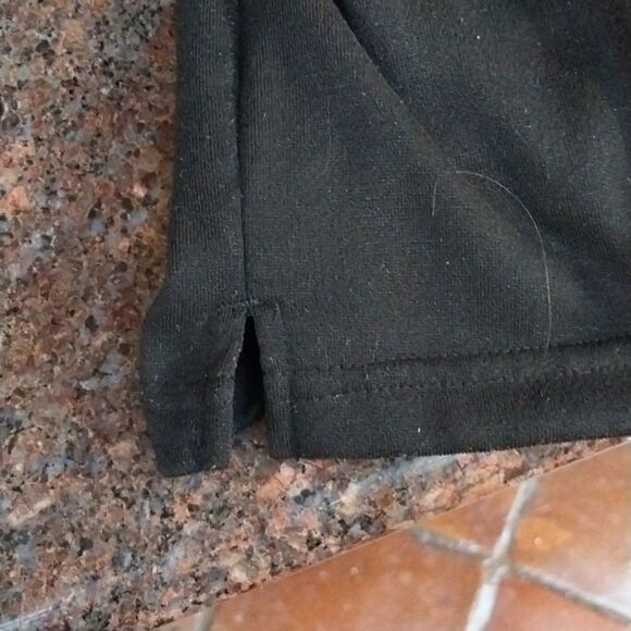 Fila Shorts..EUC..Size XL... - Picture 4 of 4